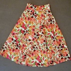 High waisted floral skirt